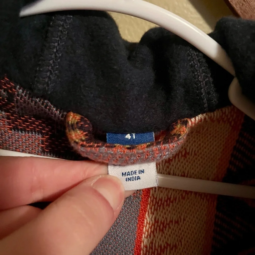 Old Navy 4T Unisex Patterned Button Down Jacket With Hood NWOT